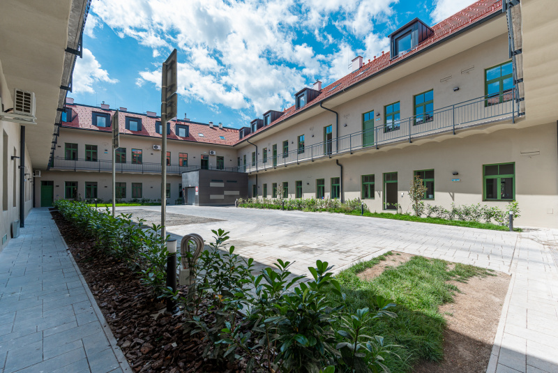  Výstavba / Dokončenie stavby                                                                                                               - foto